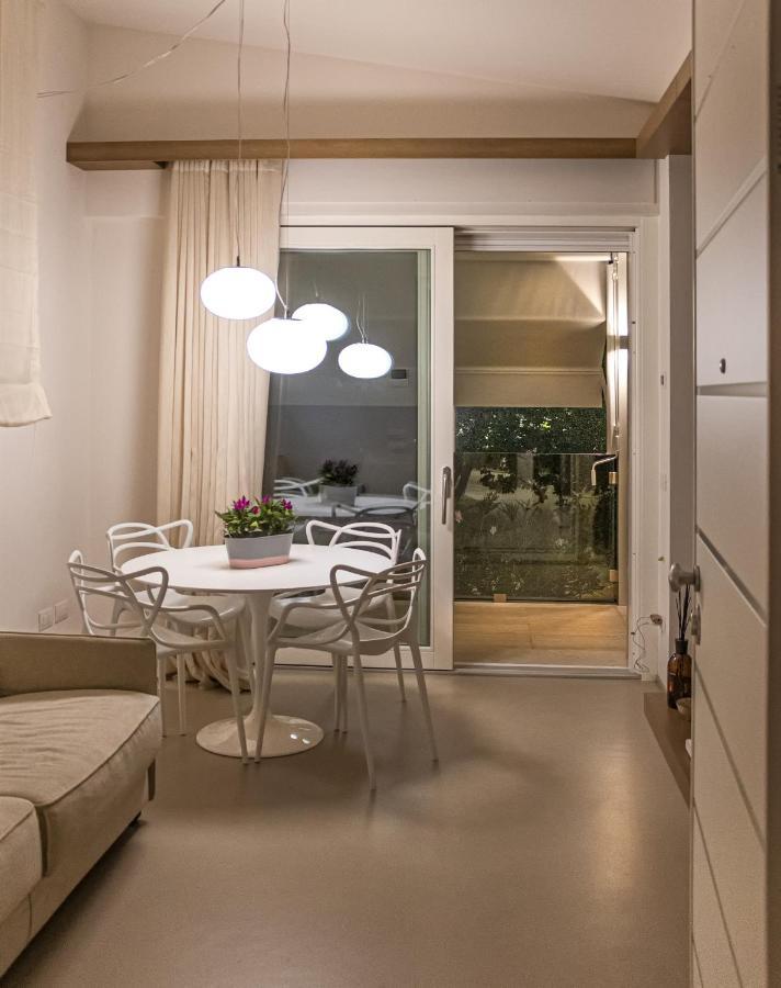 Sea Holidays Apartment Марина-ди-Пьетрасанта Экстерьер фото