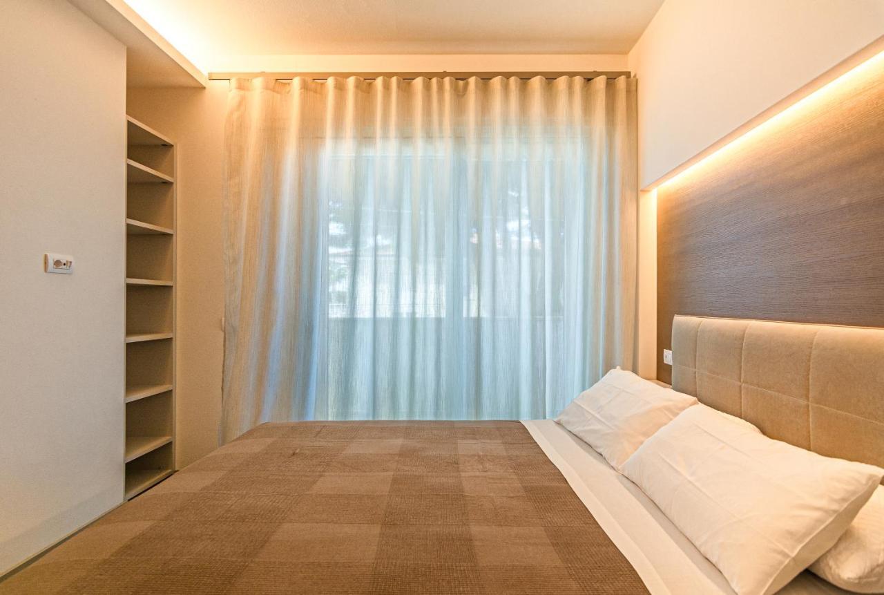 Sea Holidays Apartment Марина-ди-Пьетрасанта Экстерьер фото